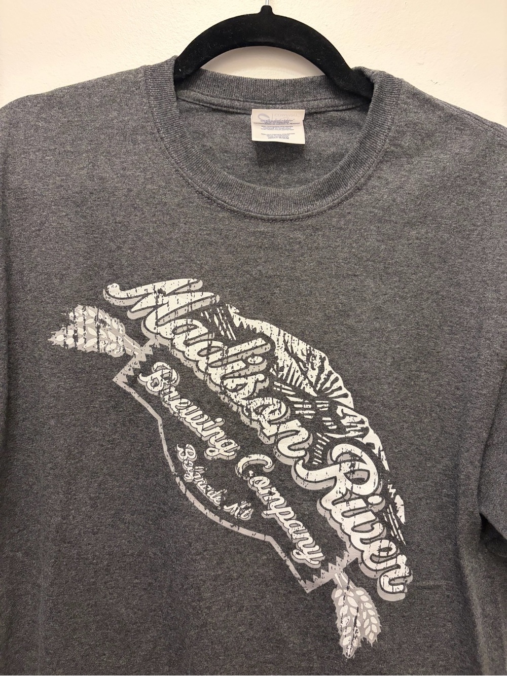 Madison River Brewing Company T Shirt Men's Medium Gray Brewery Beer Belgrade MT - Picture 3 of 6
